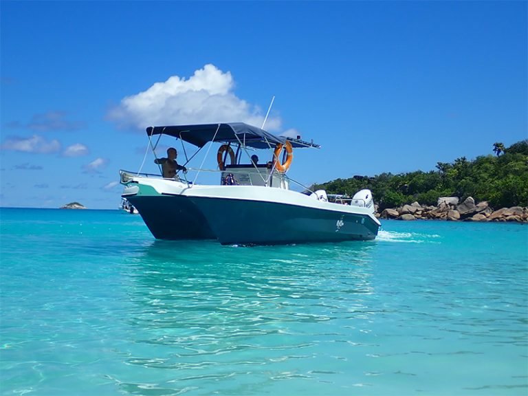 Seychelles boat transfers